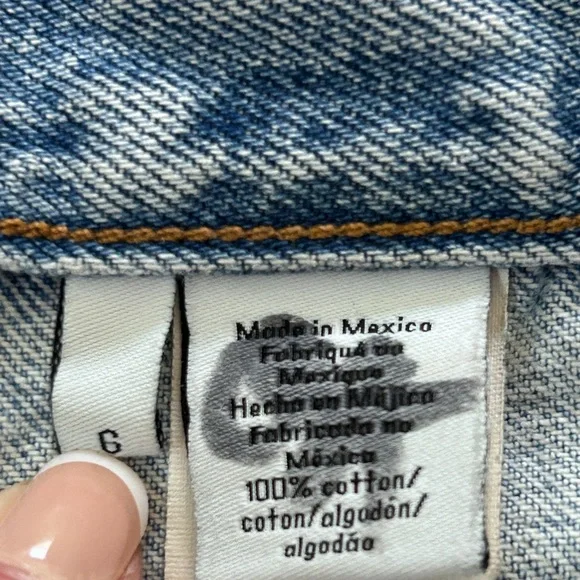 Vintage Calvin Klein women’s jeans - Picture 2 of 6